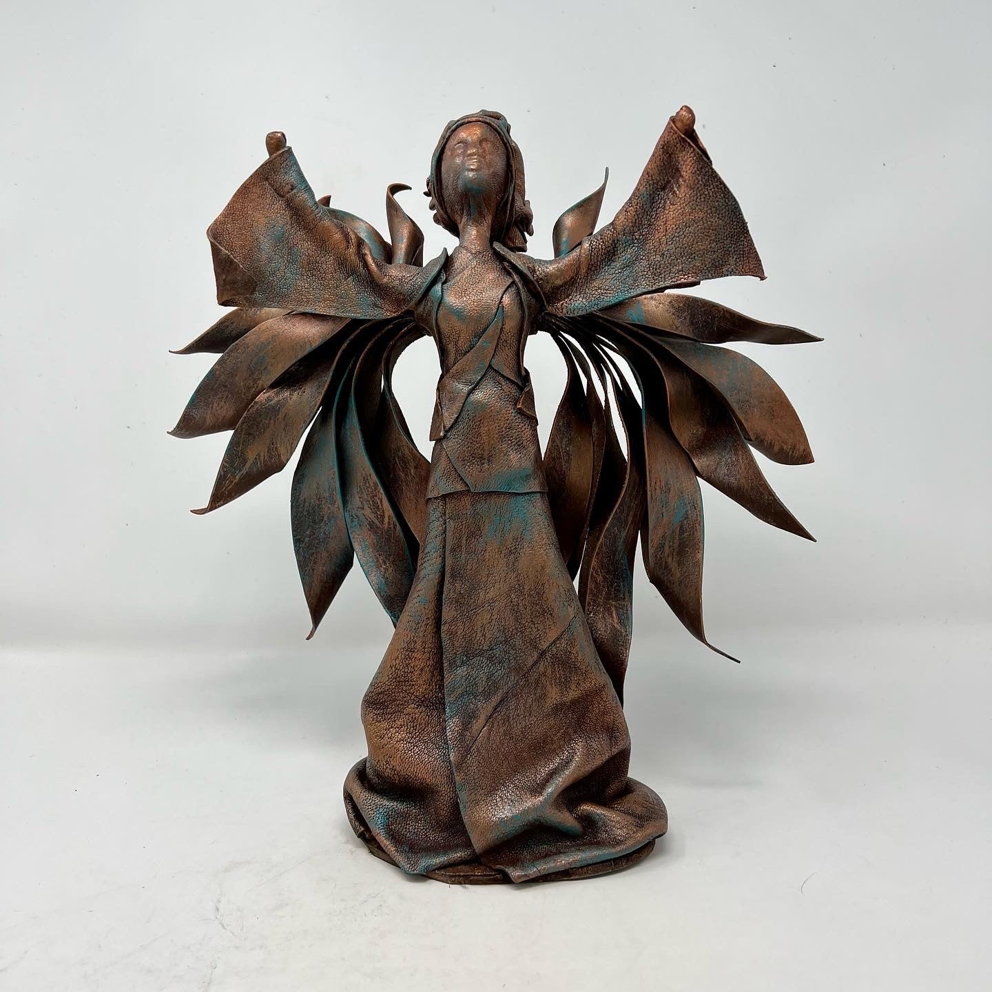 Tarnished Bronze Angel – Franks Fine Arts